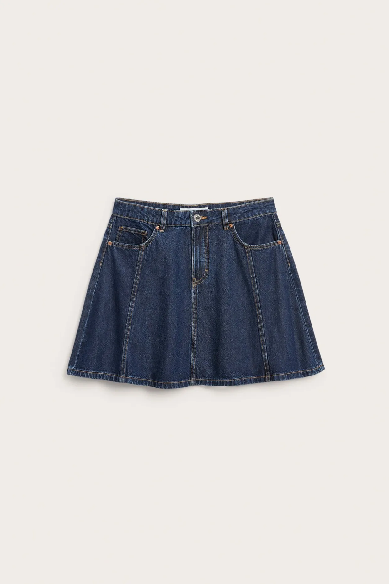 A-linjeformet jeansskjørt