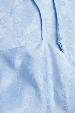 Asymmetrisk slipkjole