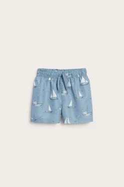 Badeshorts med båtmønster