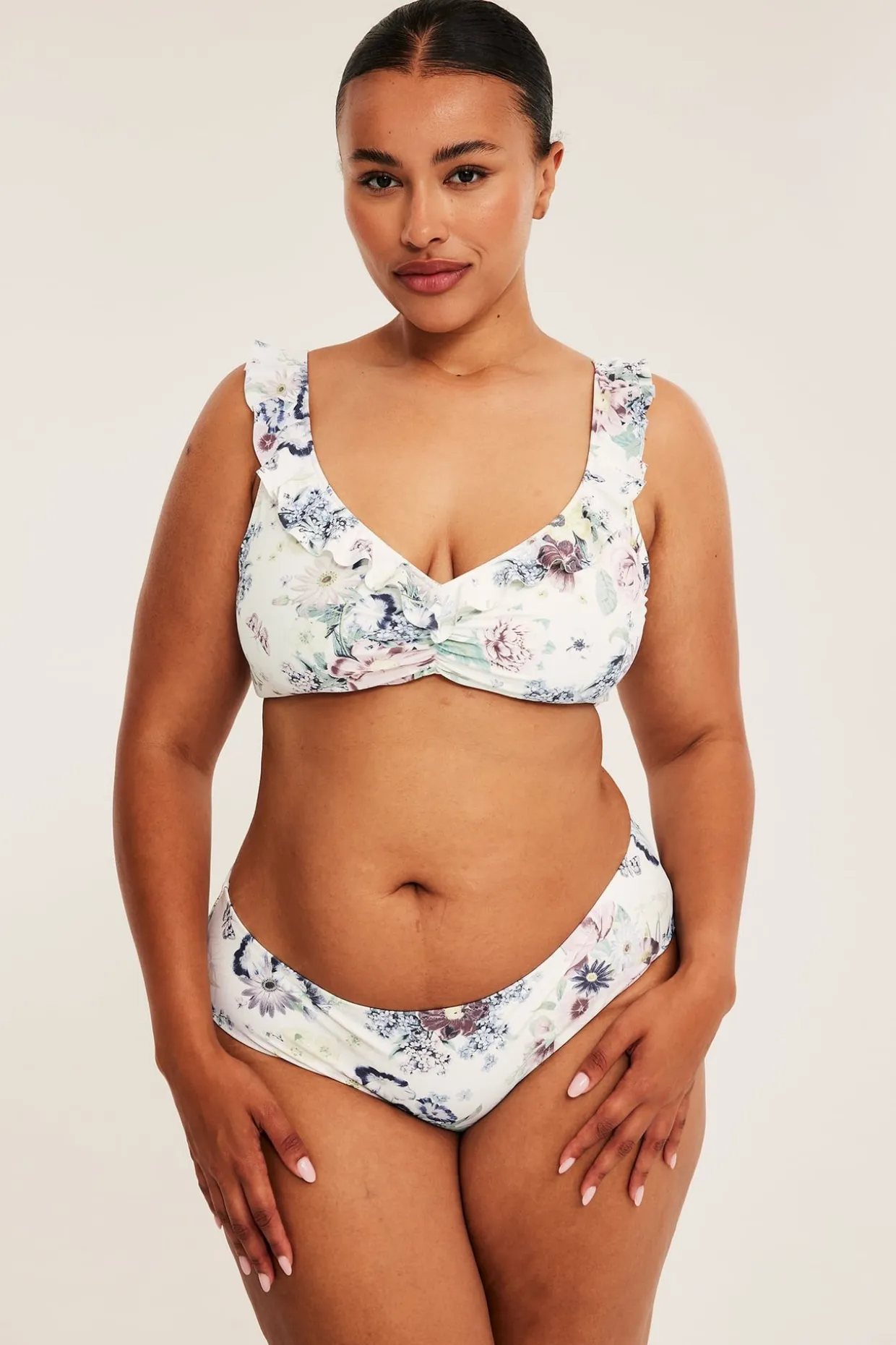 Bikini-BH med volanger