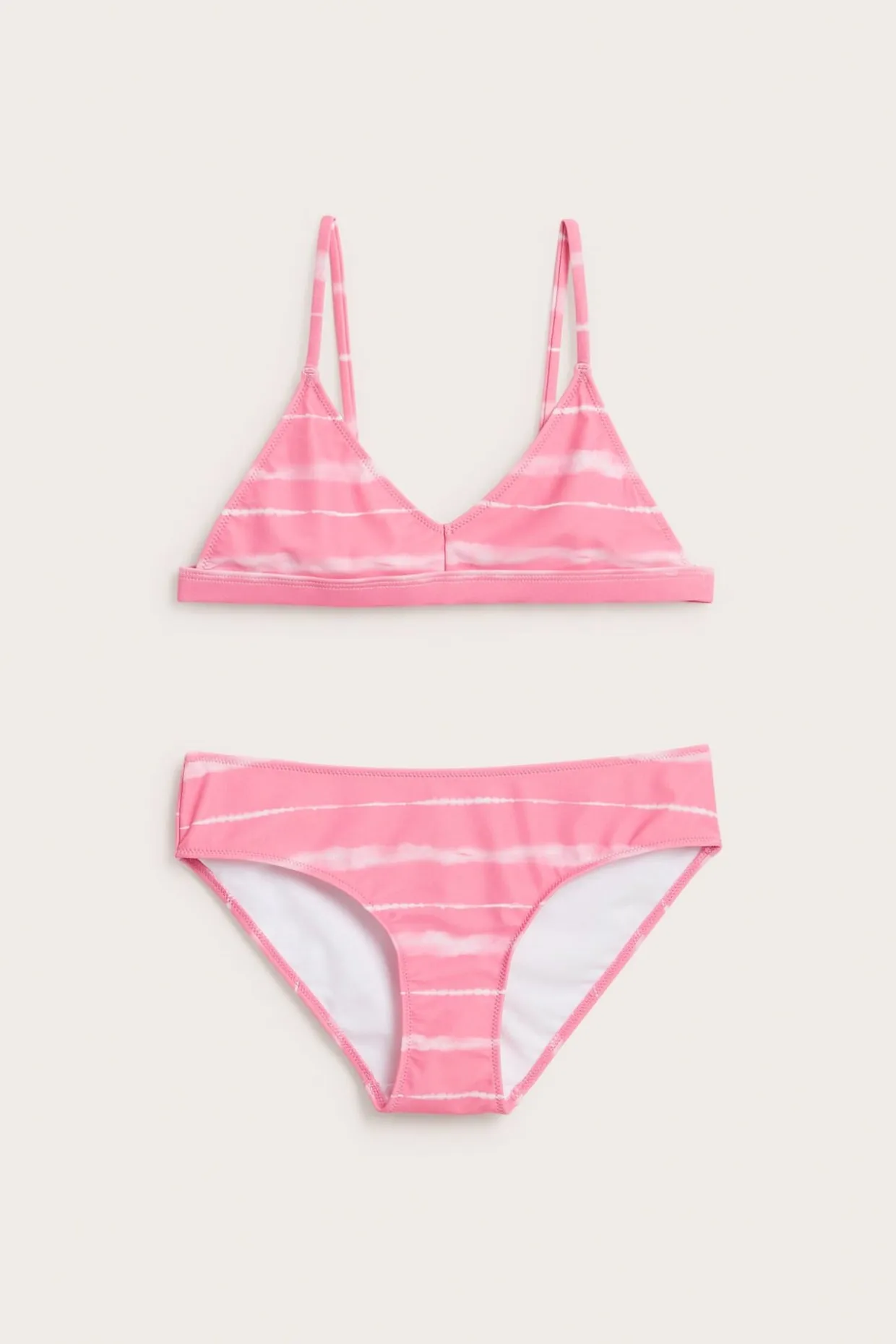 Bikini med trekantet snitt og batikkmønster