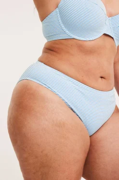 Bikinitruse