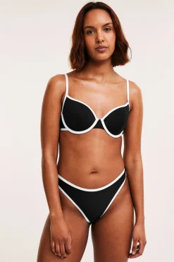 Bikinitruse brazilian