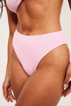 Bikinitruse brazilian