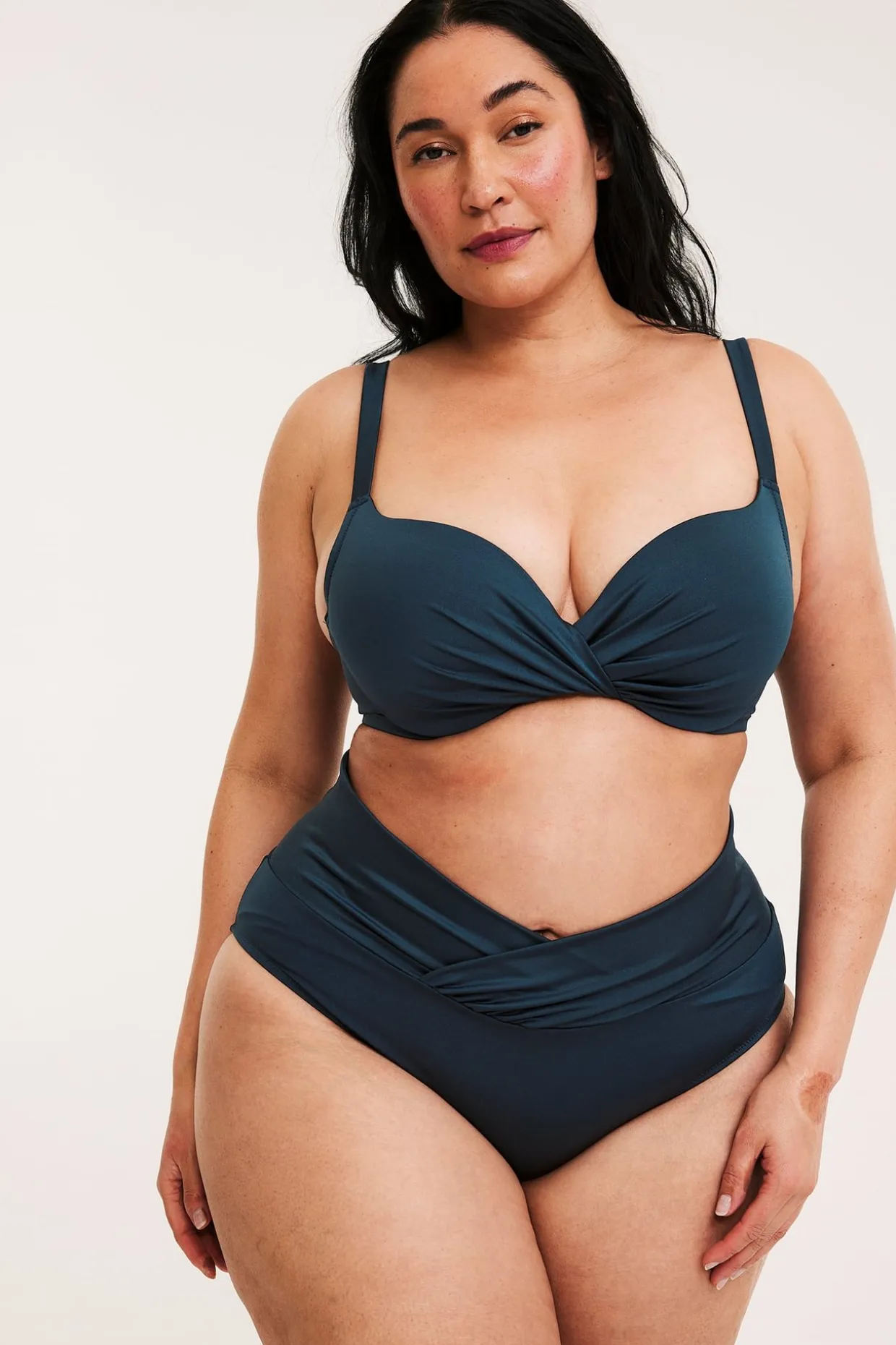 Bikinitruse med drapering
