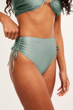 Bikinitruse med knytedetalj