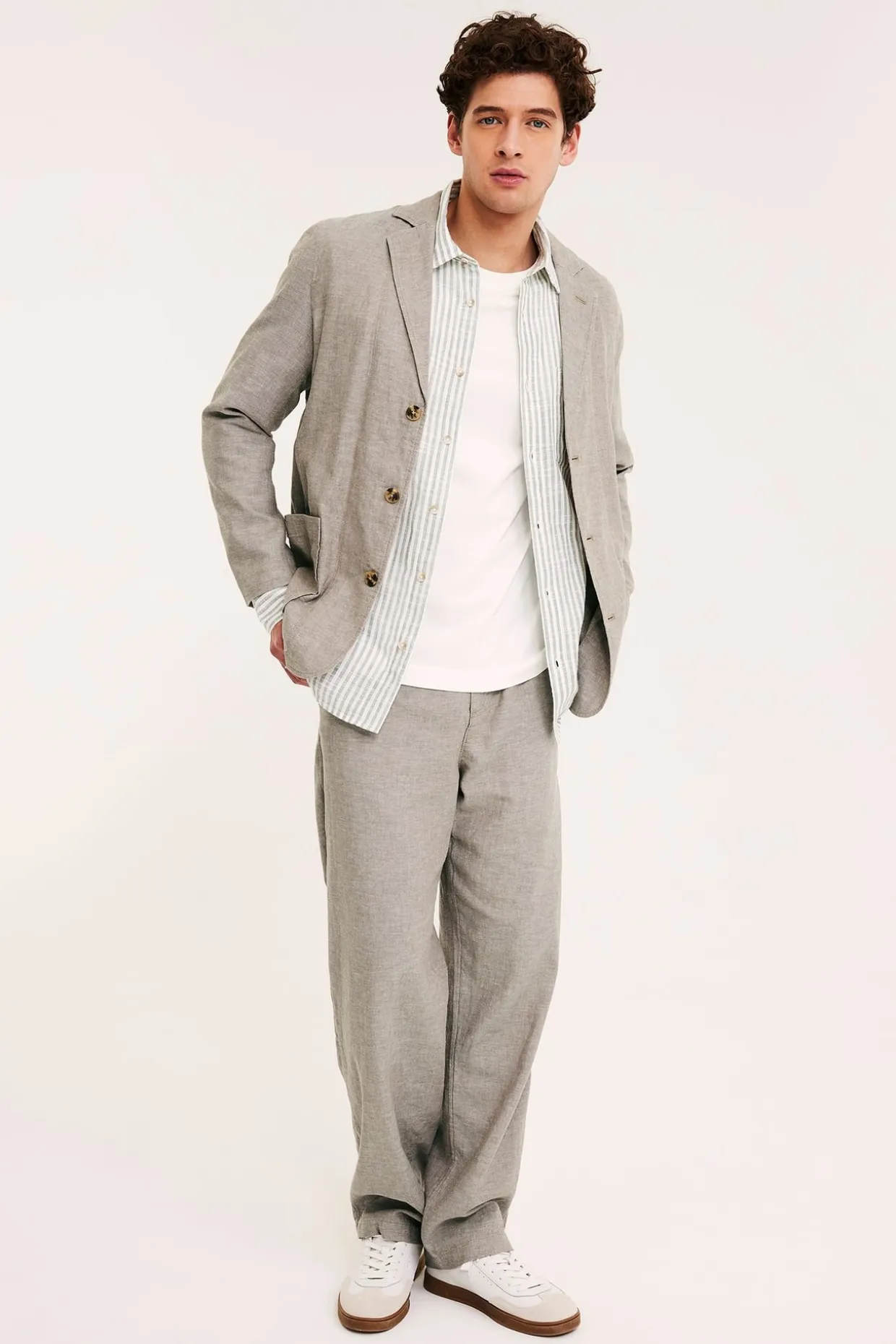 Blazer i linblanding med normal passform