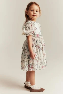 Blomstret chiffonkjole