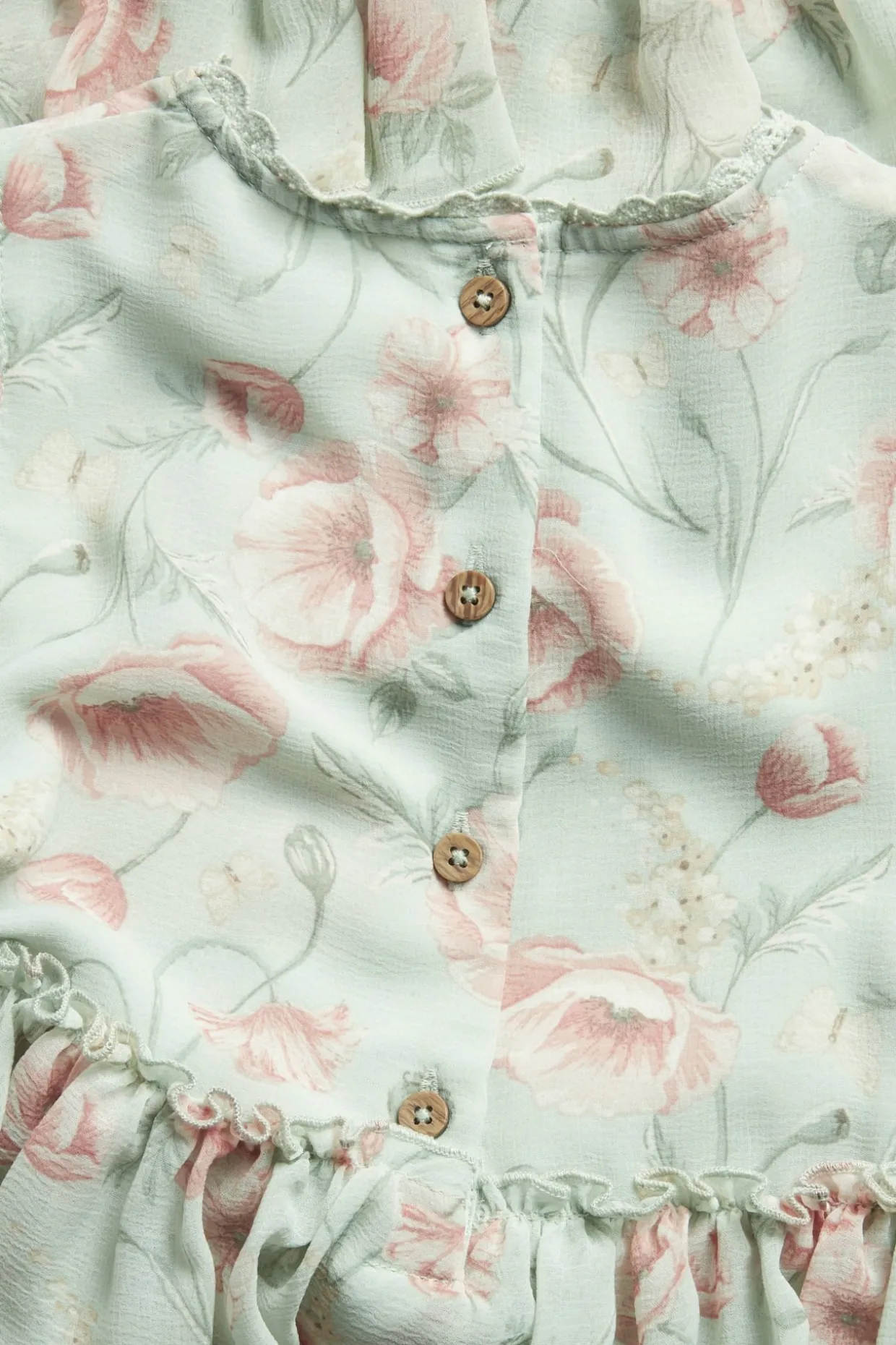 Blomstret chiffonkjole