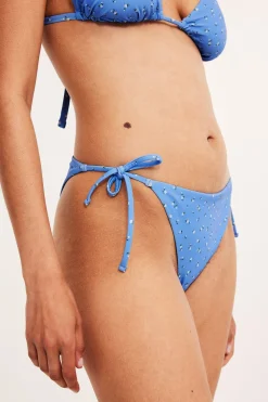 Blomstrete bikinitruser