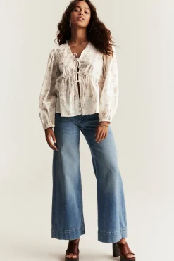 Blomstrete bluse Newbie Woman