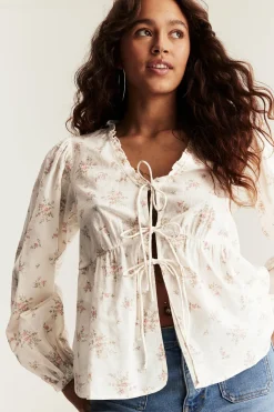 Blomstrete bluse Newbie Woman