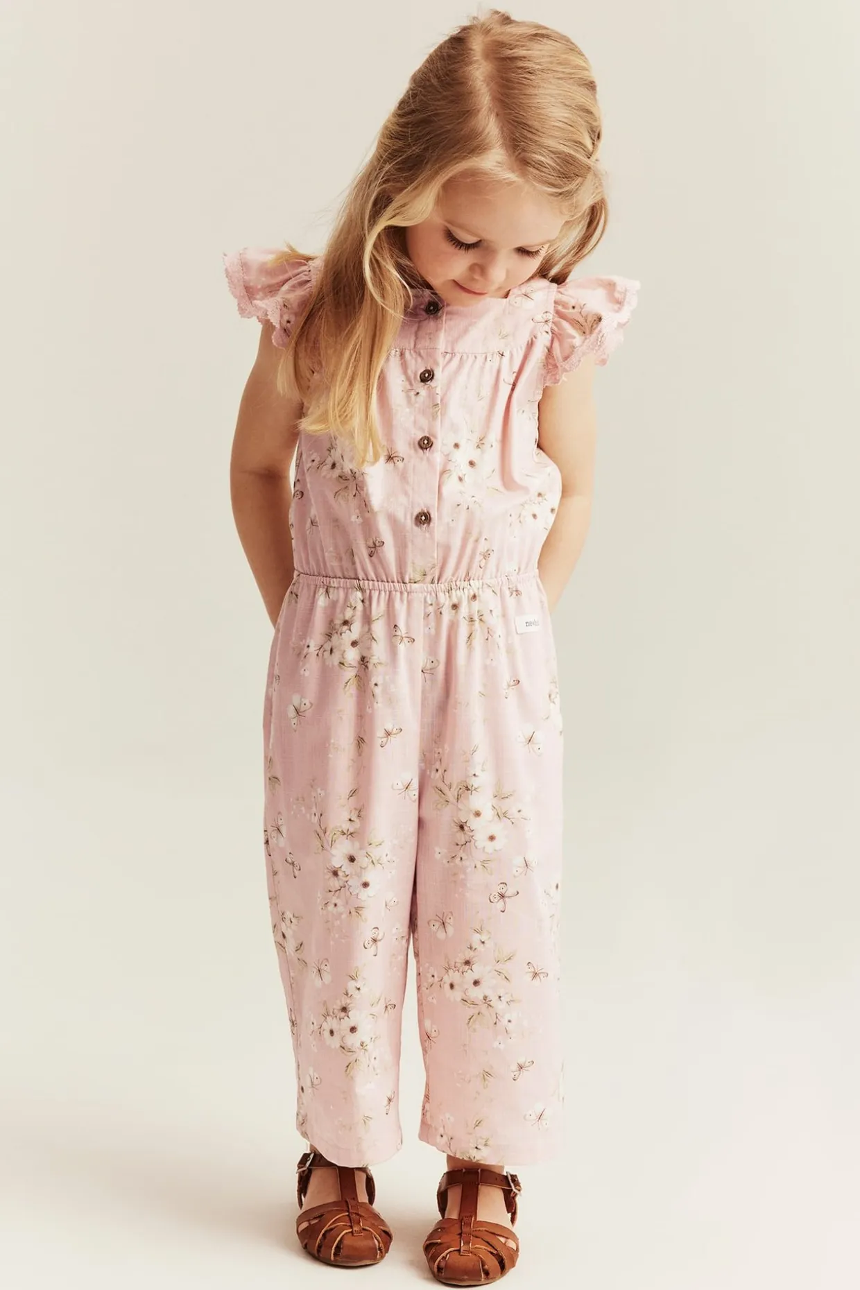 Blomstrete jumpsuit med volang