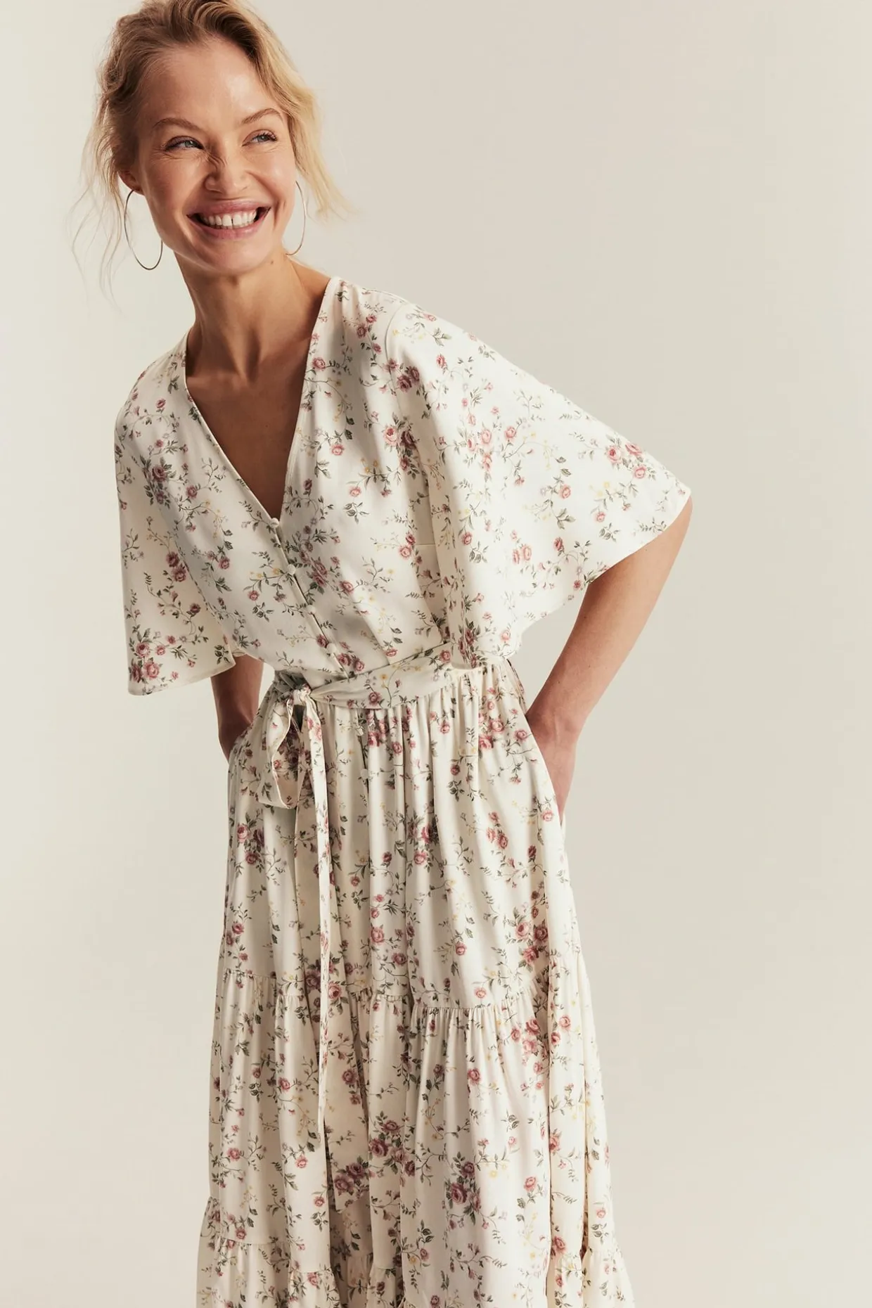 Blomstrete kjole Newbie Woman