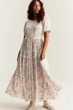 Blomstrete kjole Newbie Woman