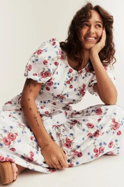 Blomstrete kjole Newbie Woman