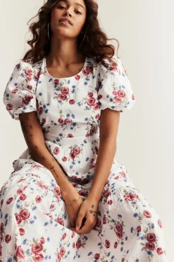 Blomstrete kjole Newbie Woman