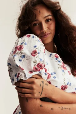 Blomstrete kjole Newbie Woman