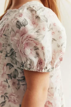 Blomstrete kortermet kjole