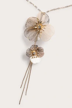 Blomstrete smykke