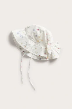 Blomstrete solhatt med sløyfe