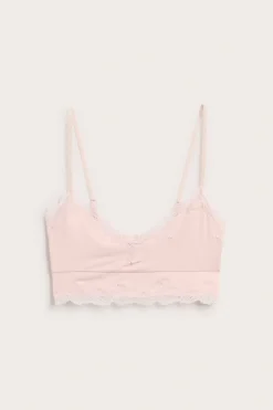 Blondebralette i modal
