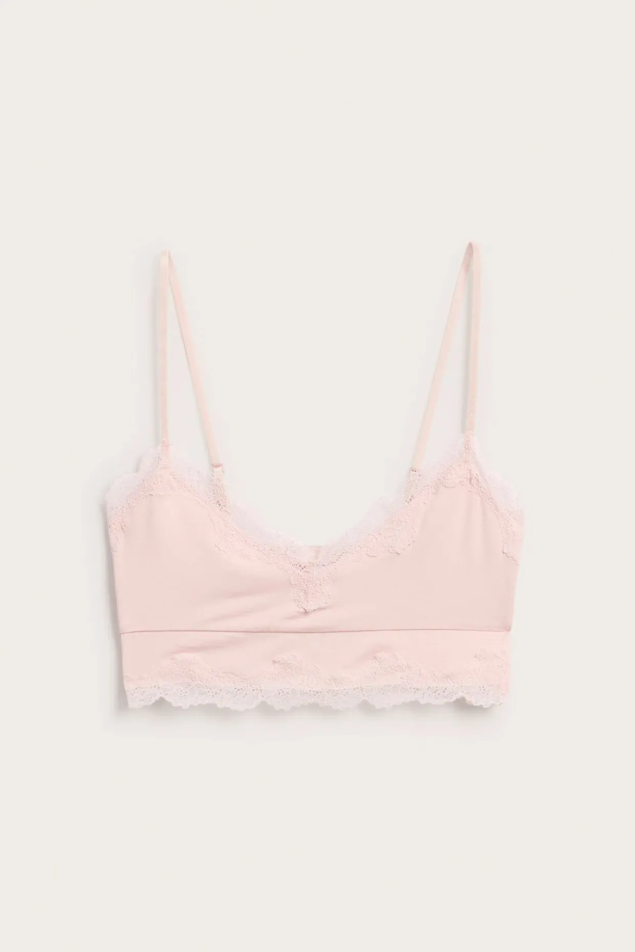 Blondebralette i modal