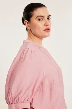 Bluse med puffermer