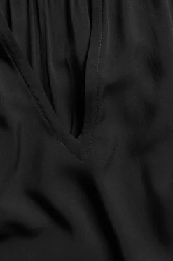 Bluse med V-hals