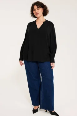 Bluse med V-hals