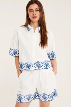 Bomullsshorts med broderie anglais