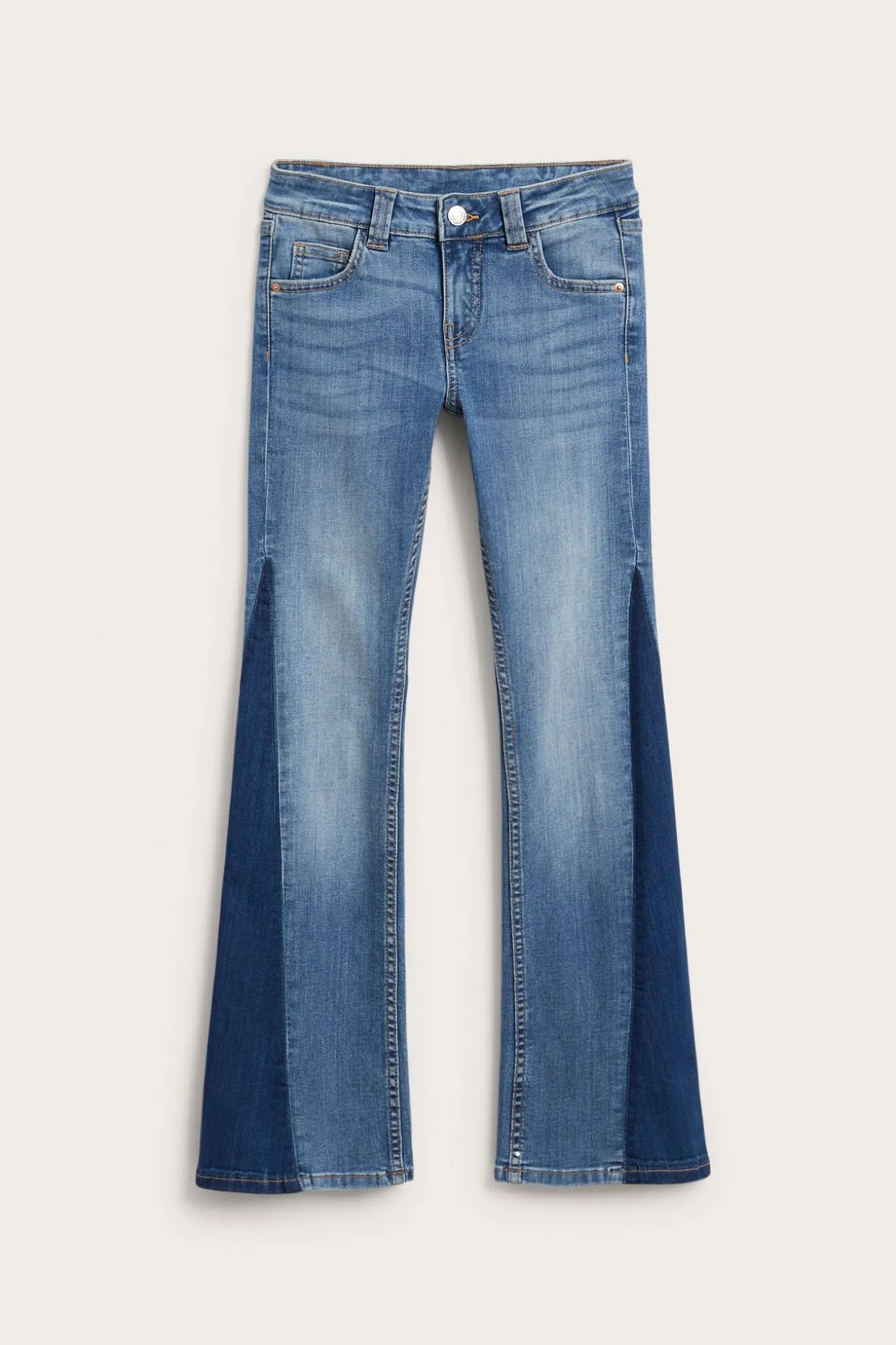 Bootcut jeans med lav midje og tofargede ben