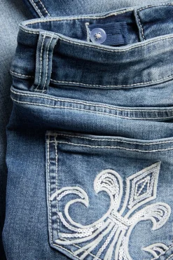 Bootcut-jeans med lavt liv og broderte baklommer