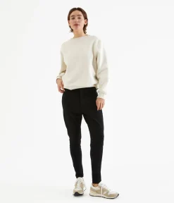 Boyfriend slim fit | Svart | Dame | Kappahl