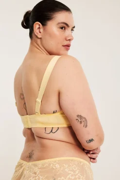 Bøyle-BH med blonder