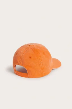 Caps i twill med broderi