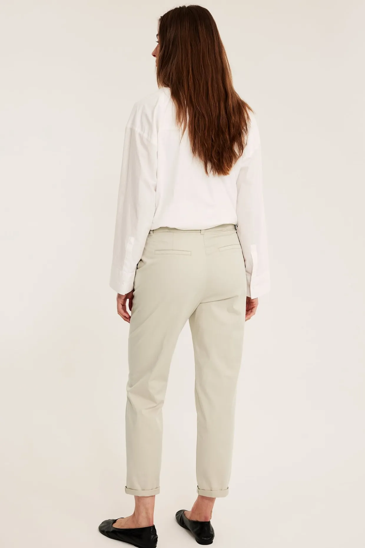 Chinos