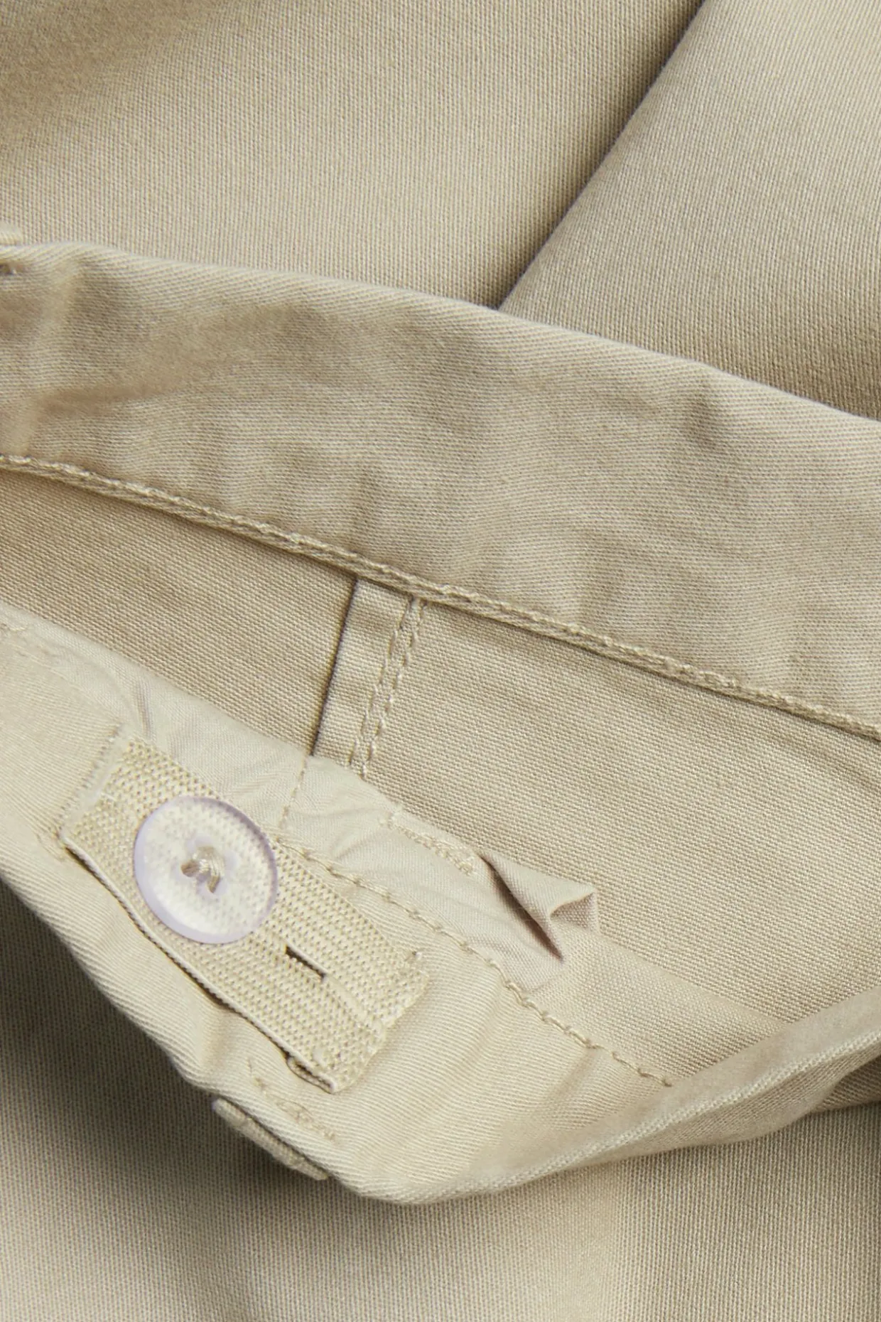Chinos