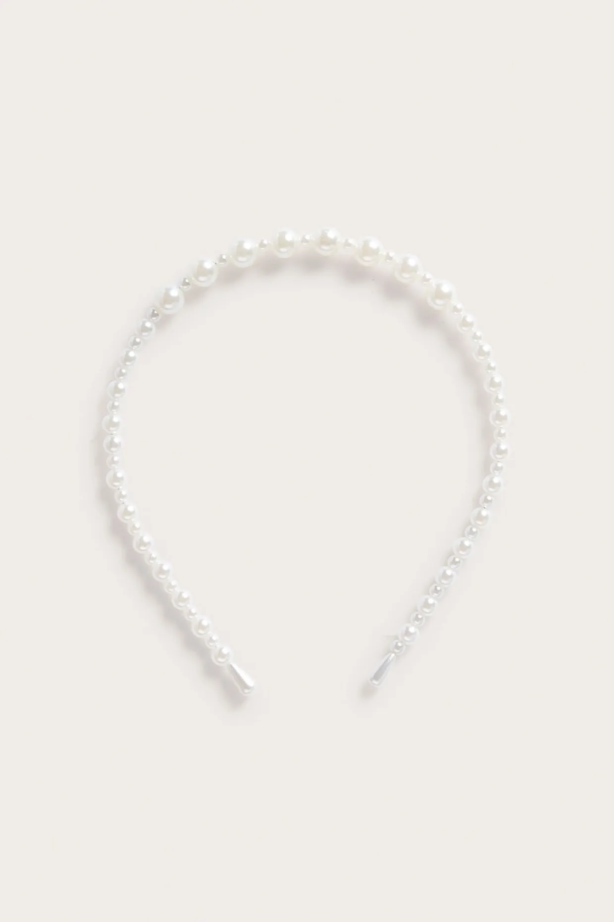 Diadem med perler