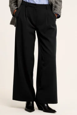 Dressbukser