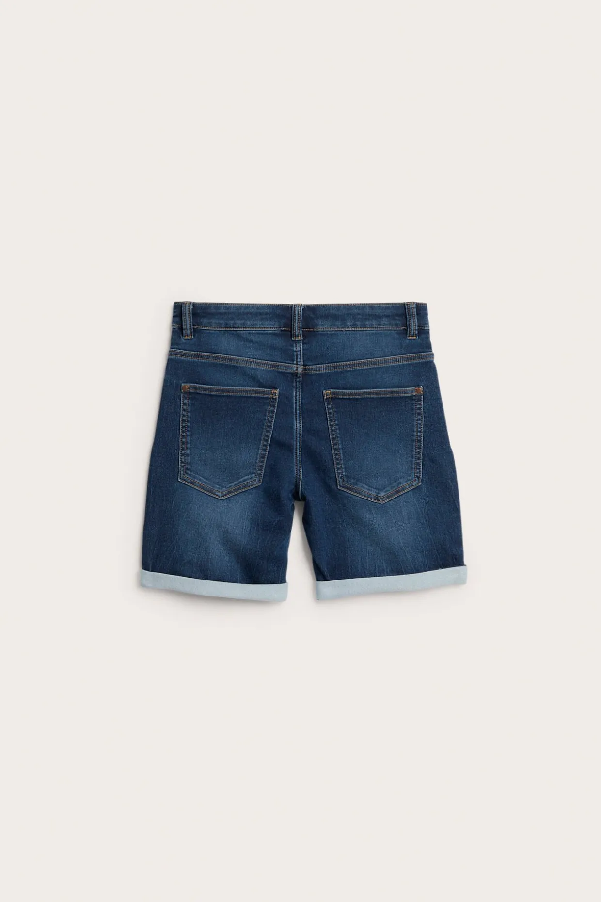Elastiske jeansshorts i joggerdenim