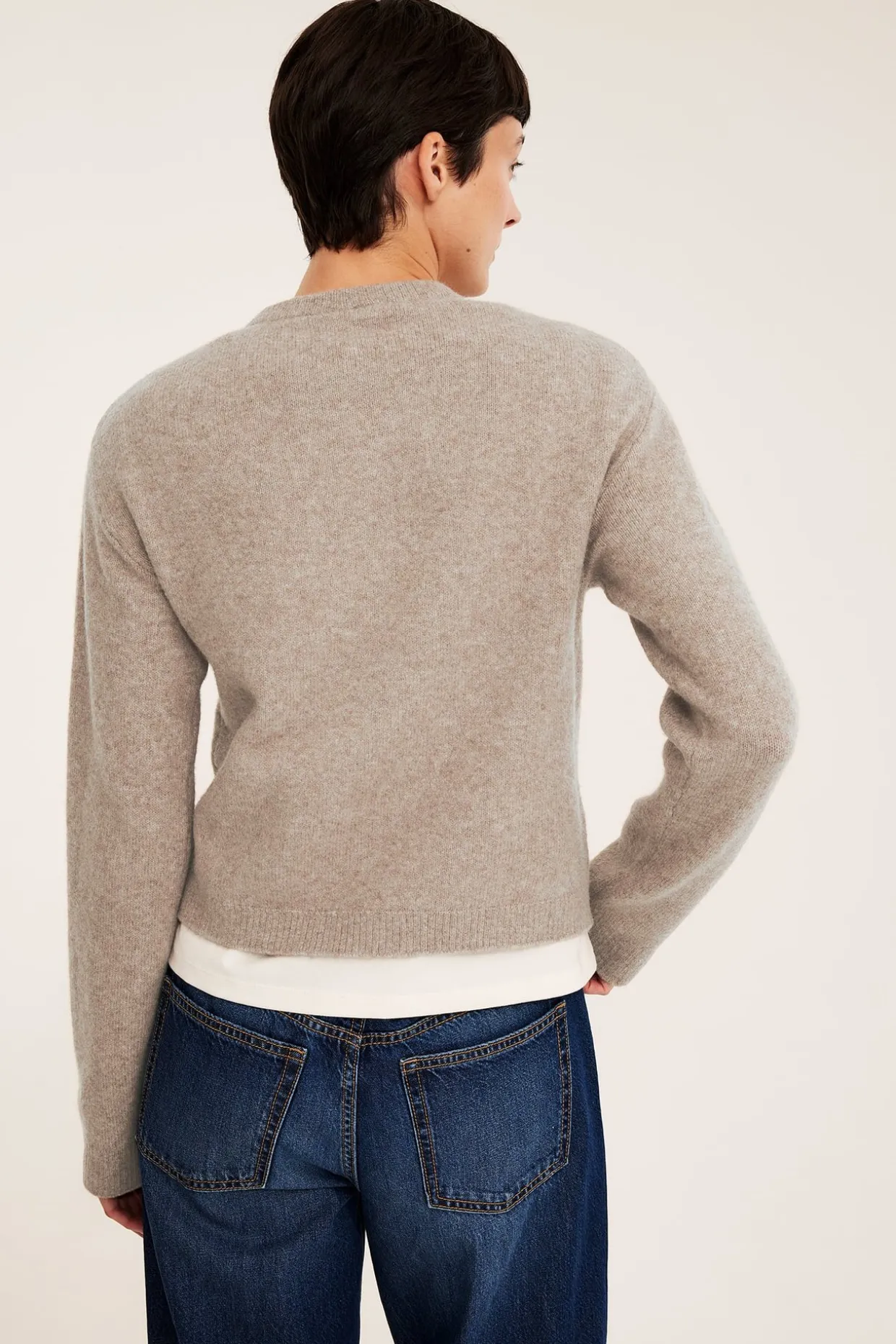 Finstrikket cardigan