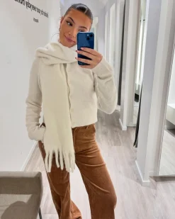 Finstrikket cardigan