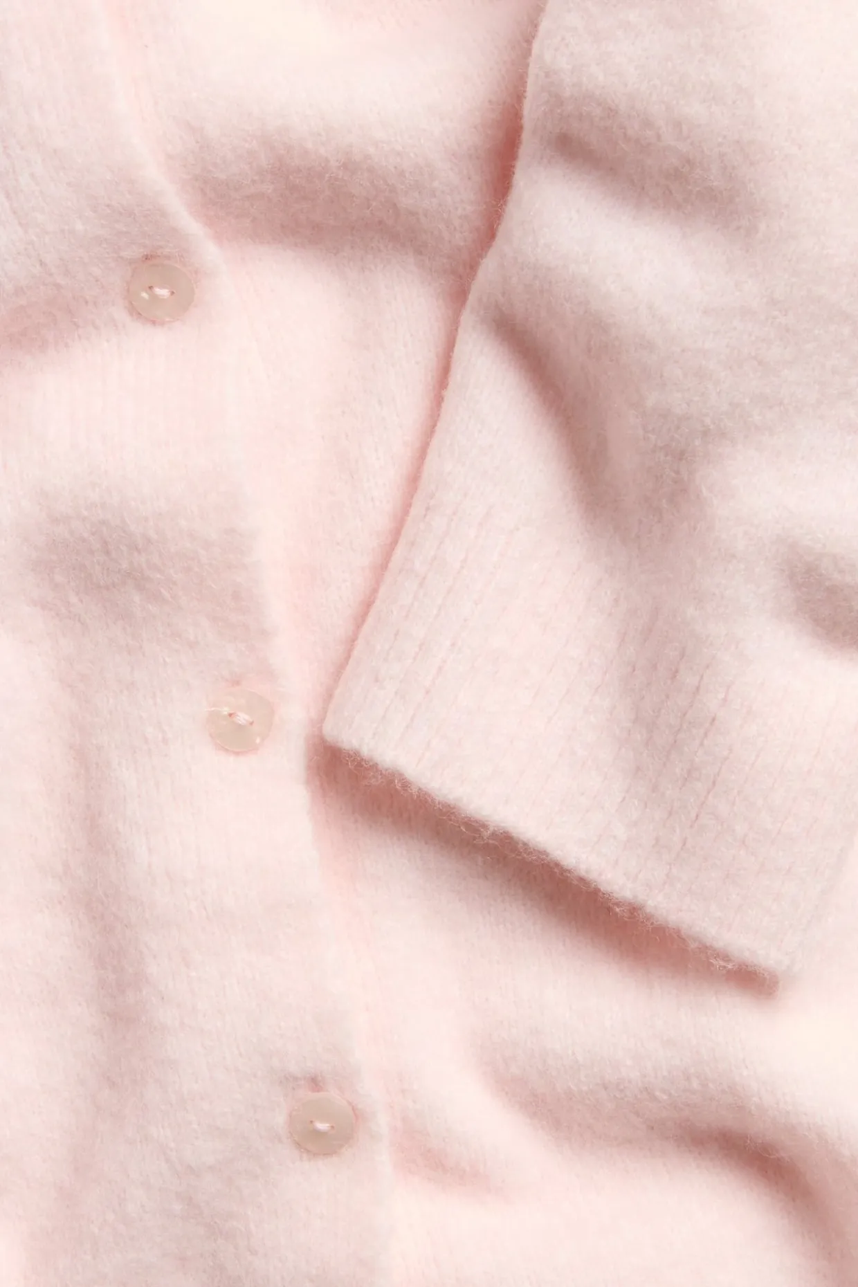 Finstrikket cardigan