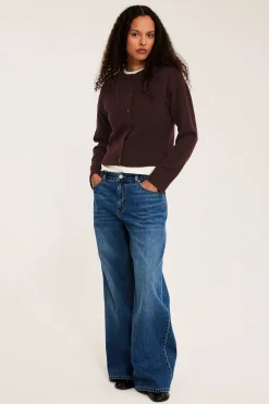 Finstrikket cardigan
