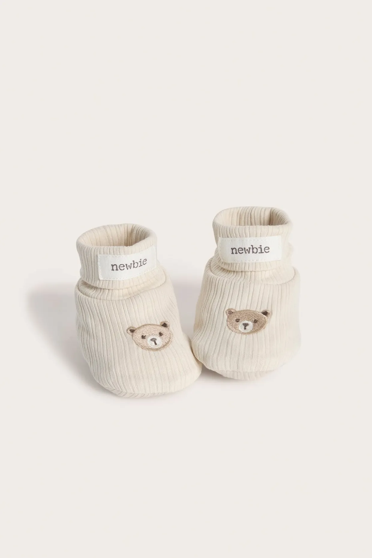 Fluffy tøfler med bamser
