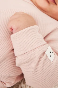 Forlengbar ribbet body