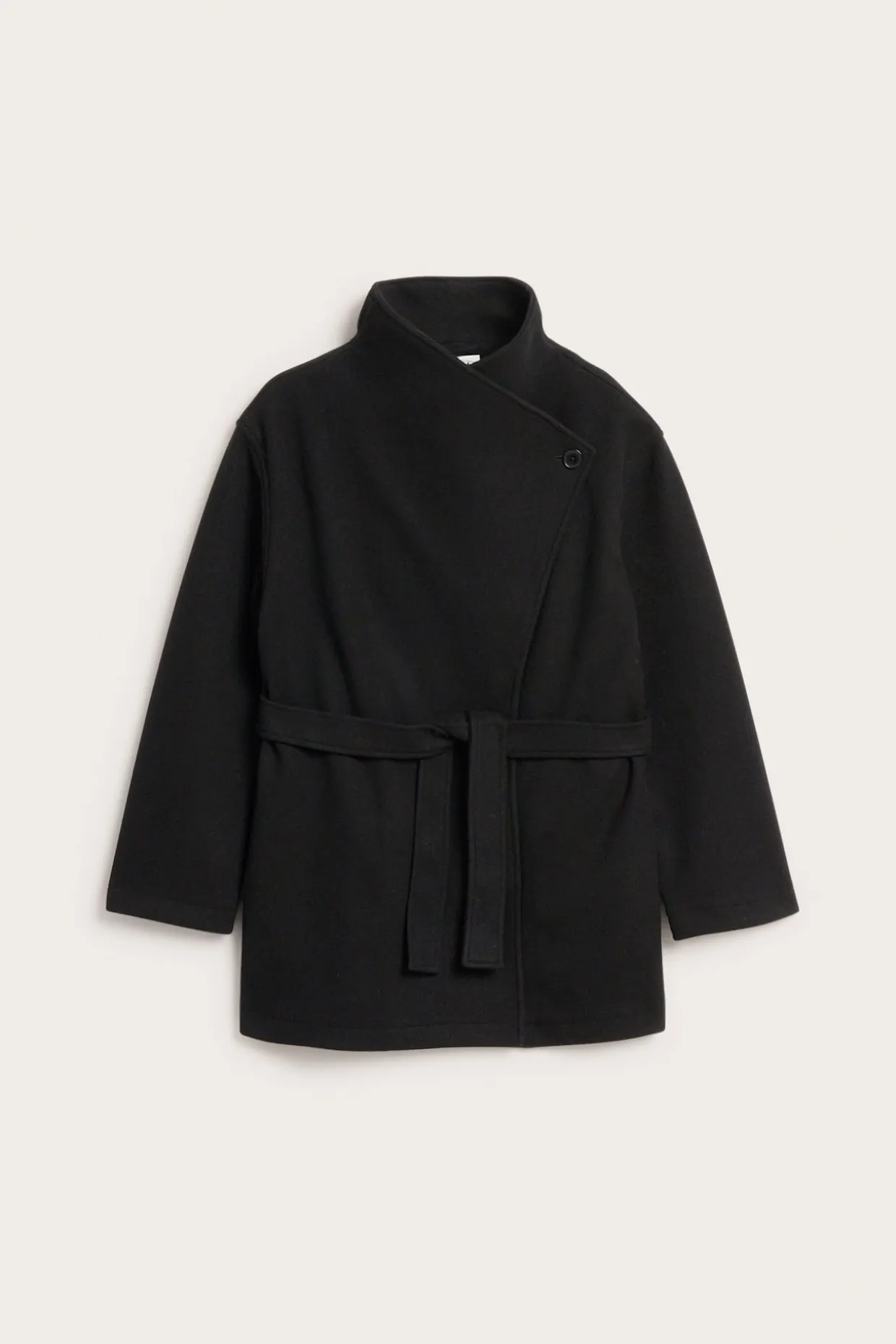 Jakke med omslag og høy krage