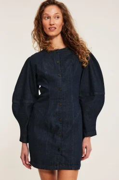 Jeanskjole med lange, luftige ermer