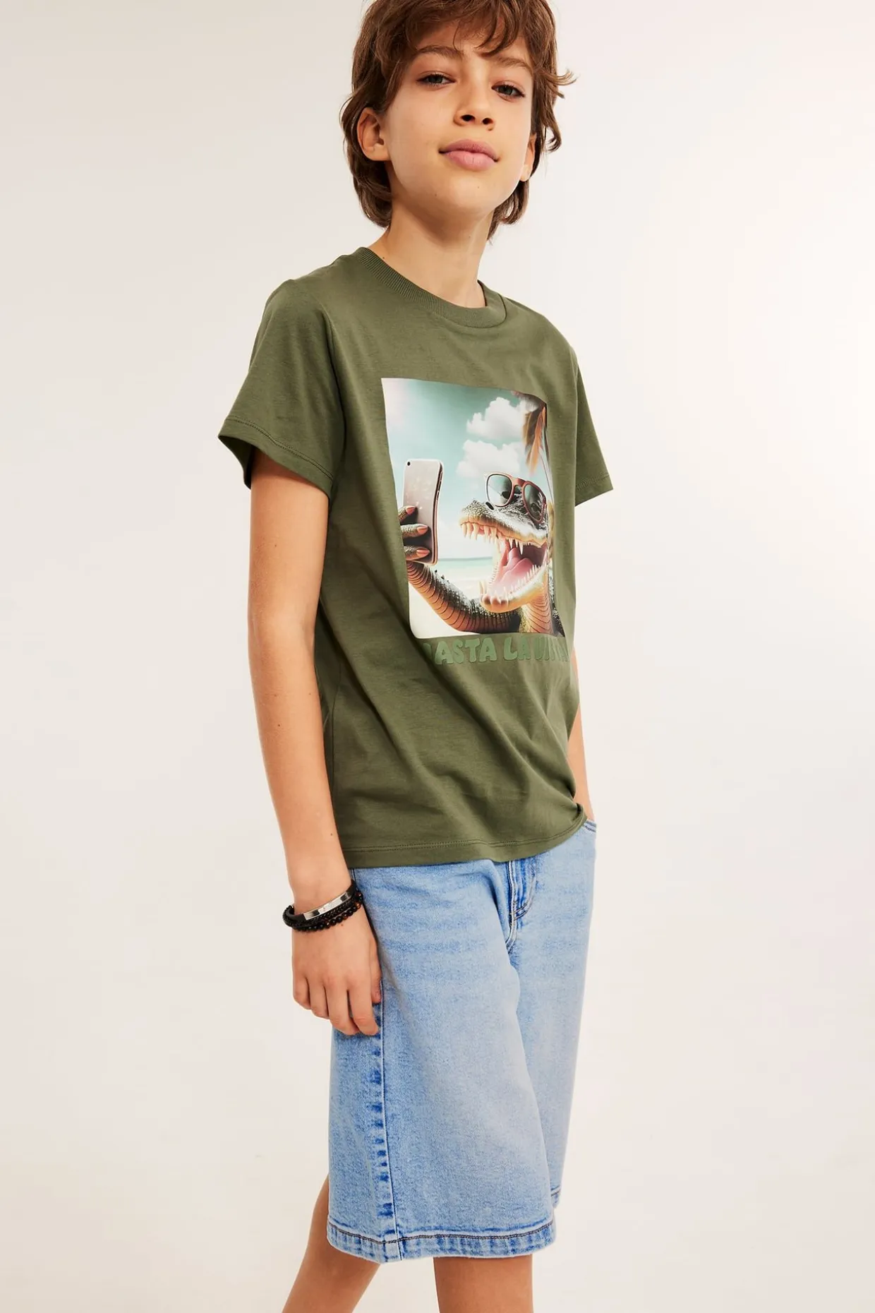 Jeansshorts med lengre ben